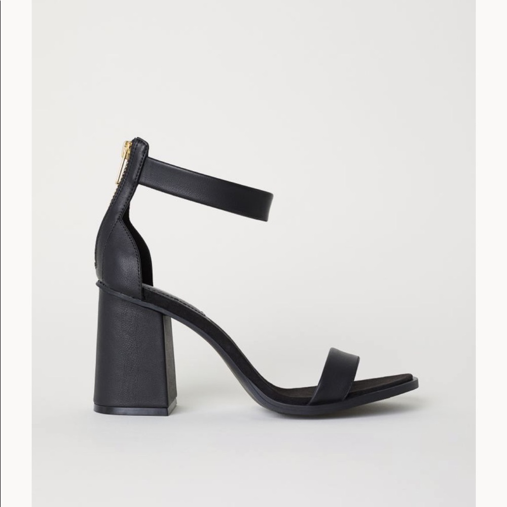 New H&M Black Block Heeled Sandal with Zipper